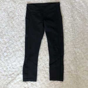 Lululemon Mesh Capri Tights Leggings Athleisure Black 6